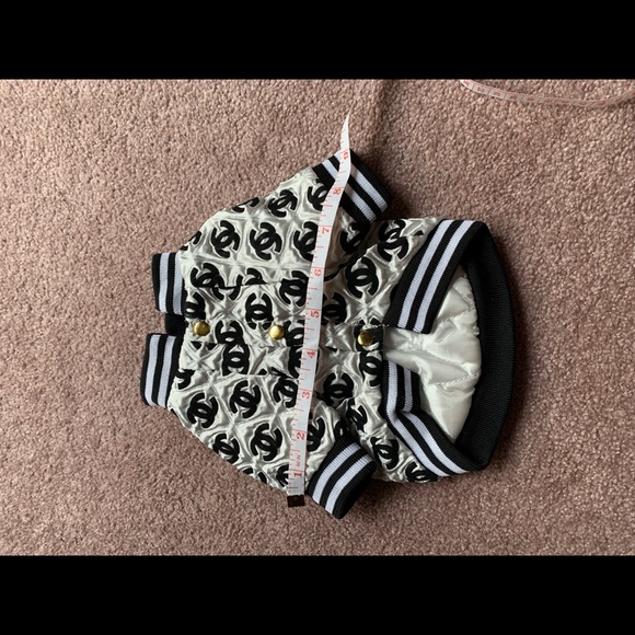 RE-POSHING Black and White Dog Jacket - Picture 7 of 11